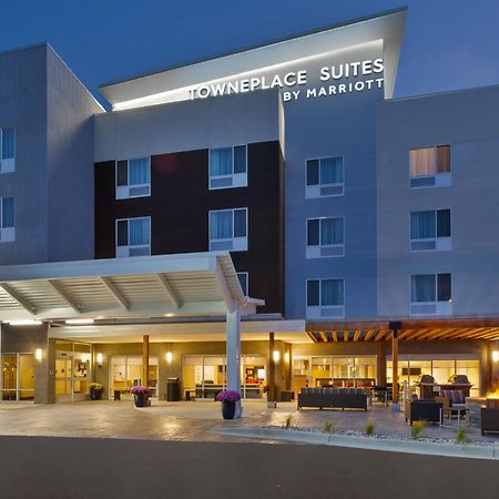 Towneplace Suites By Marriott Grand Rapids Airport Southeast Exteriör bild