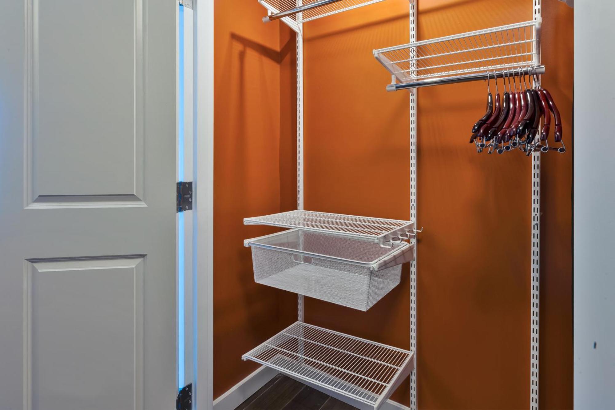 Towneplace Suites By Marriott Grand Rapids Airport Southeast Exteriör bild