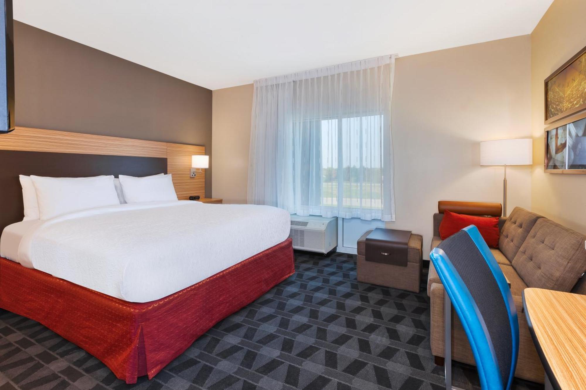 Towneplace Suites By Marriott Grand Rapids Airport Southeast Exteriör bild